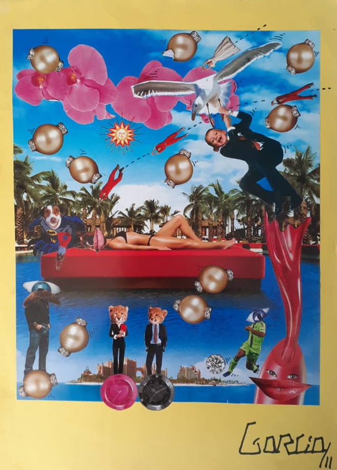 Collage sobre papel amarillo: una piscina entre palmeras intervenida con orquídeas, perlas y figuras recortadas que flotan sobre el cielo.