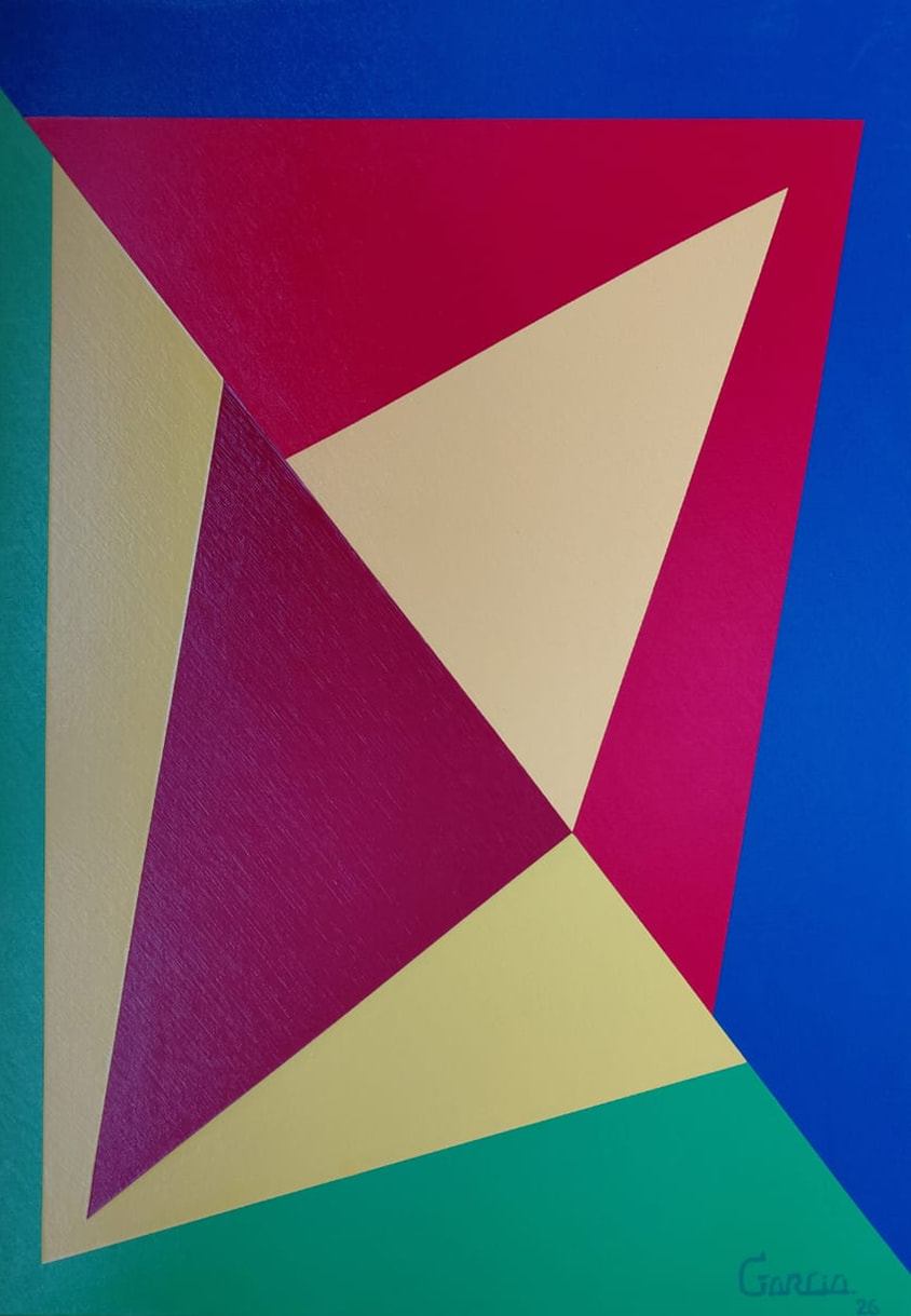 Composición geométrica vertical: triángulos magenta, crema y morado encajados entre bordes de azul y verde esmeralda.